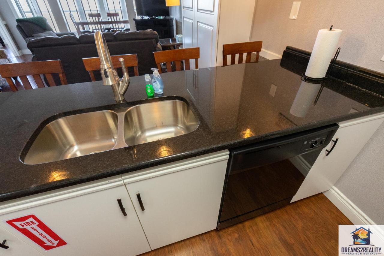 2Br Walk-In Condo - Near The 76 Strip - Free Wifi - Pool - Free Tickets Included - Clb-3 Брэнсон Экстерьер фото