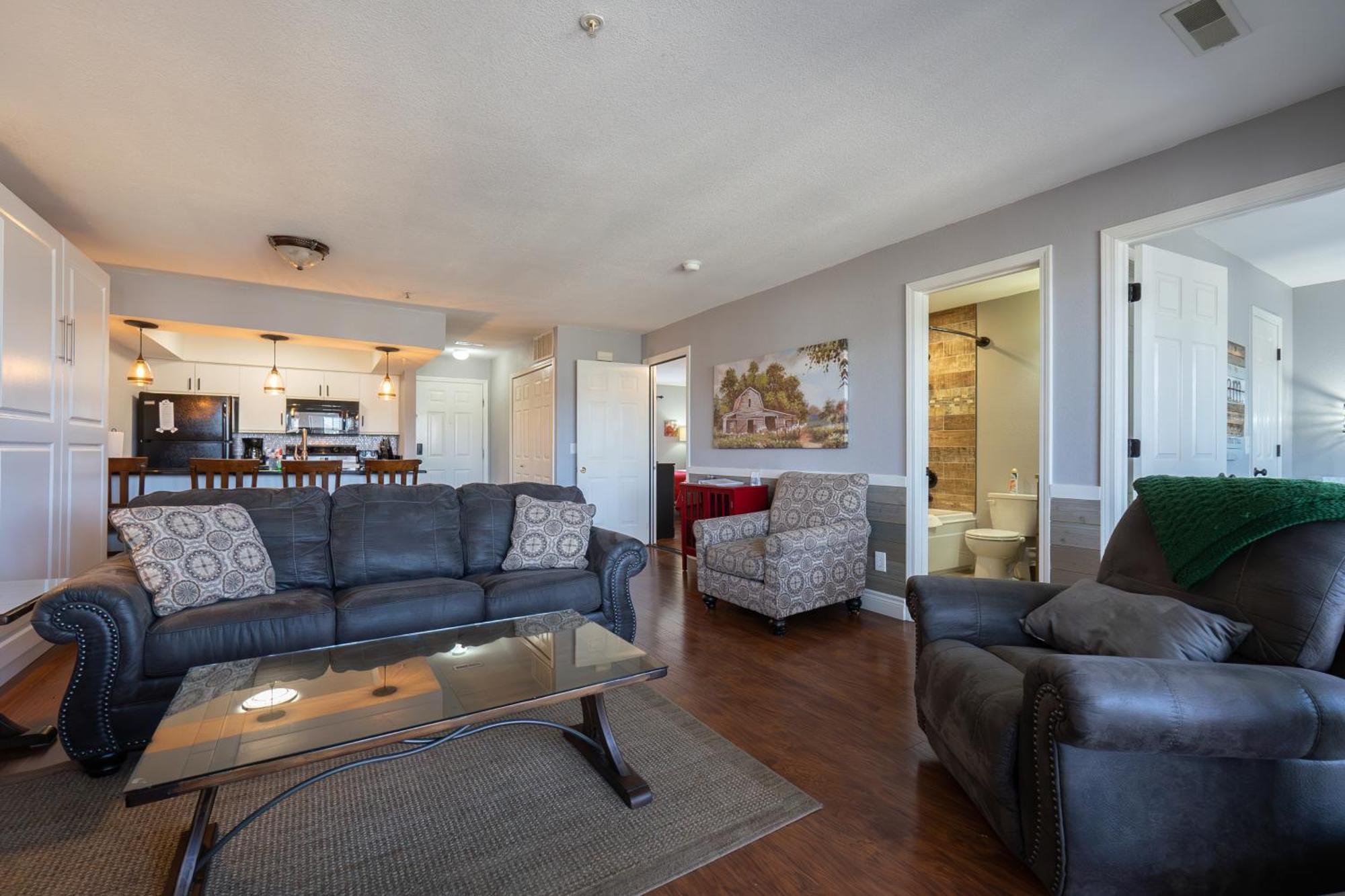 2Br Walk-In Condo - Near The 76 Strip - Free Wifi - Pool - Free Tickets Included - Clb-3 Брэнсон Экстерьер фото